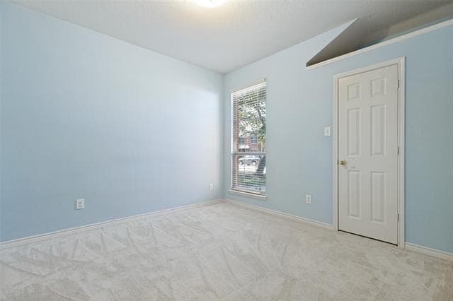 Building Photo - 1524 Summerfield Dr