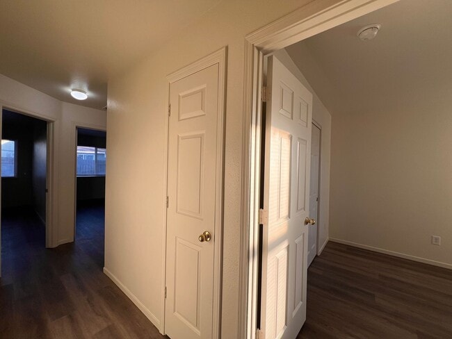 Building Photo - 4-bedroom Home in Donner Trails Subdivision, Fernley