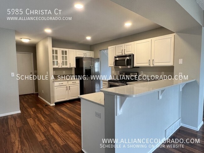 Building Photo - 5985 Christa Ct