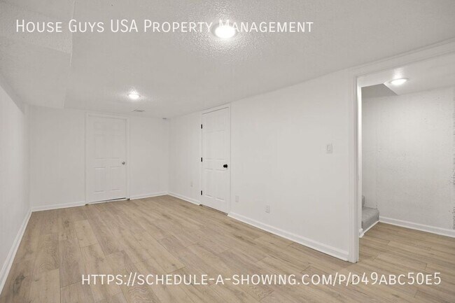 Building Photo - 9426 Reeder Dr