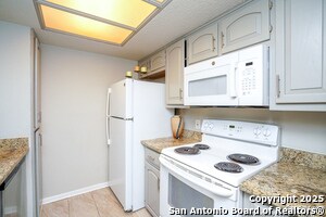 Building Photo - 11843 Braesview