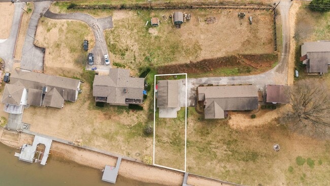 Building Photo - Riverside 2BR/2BA Cottage – Minutes from Downtown Knoxville