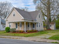 Building Photo - 216 Cary St