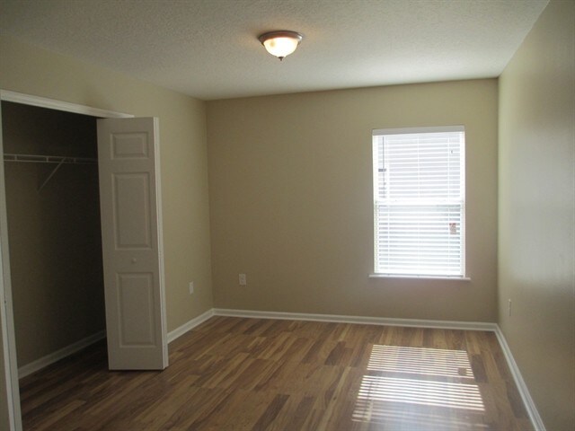 Building Photo - 2438 Tyson Lake Dr