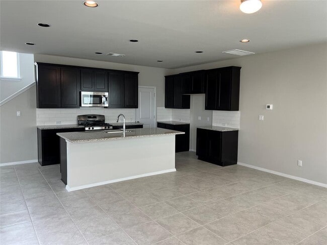 Building Photo - 125 Hidden Branch Cv