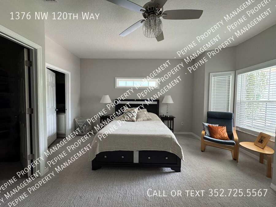 Building Photo - 1376 NW 120th Way