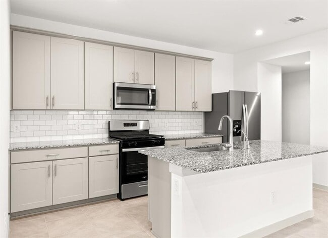 Building Photo - 4918 Pne Hvn Ln
