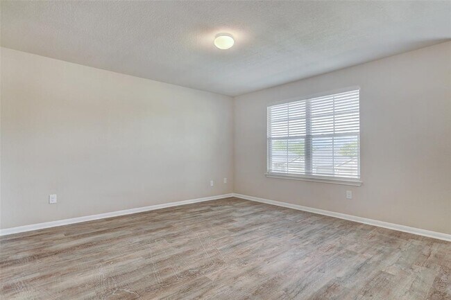 Building Photo - 3207 Tilmon Ln.
