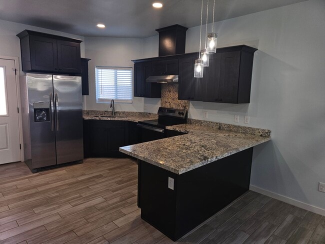 Building Photo - New San Luis AZ Rental with landscaping and fenced lot - 3 Bedrooms