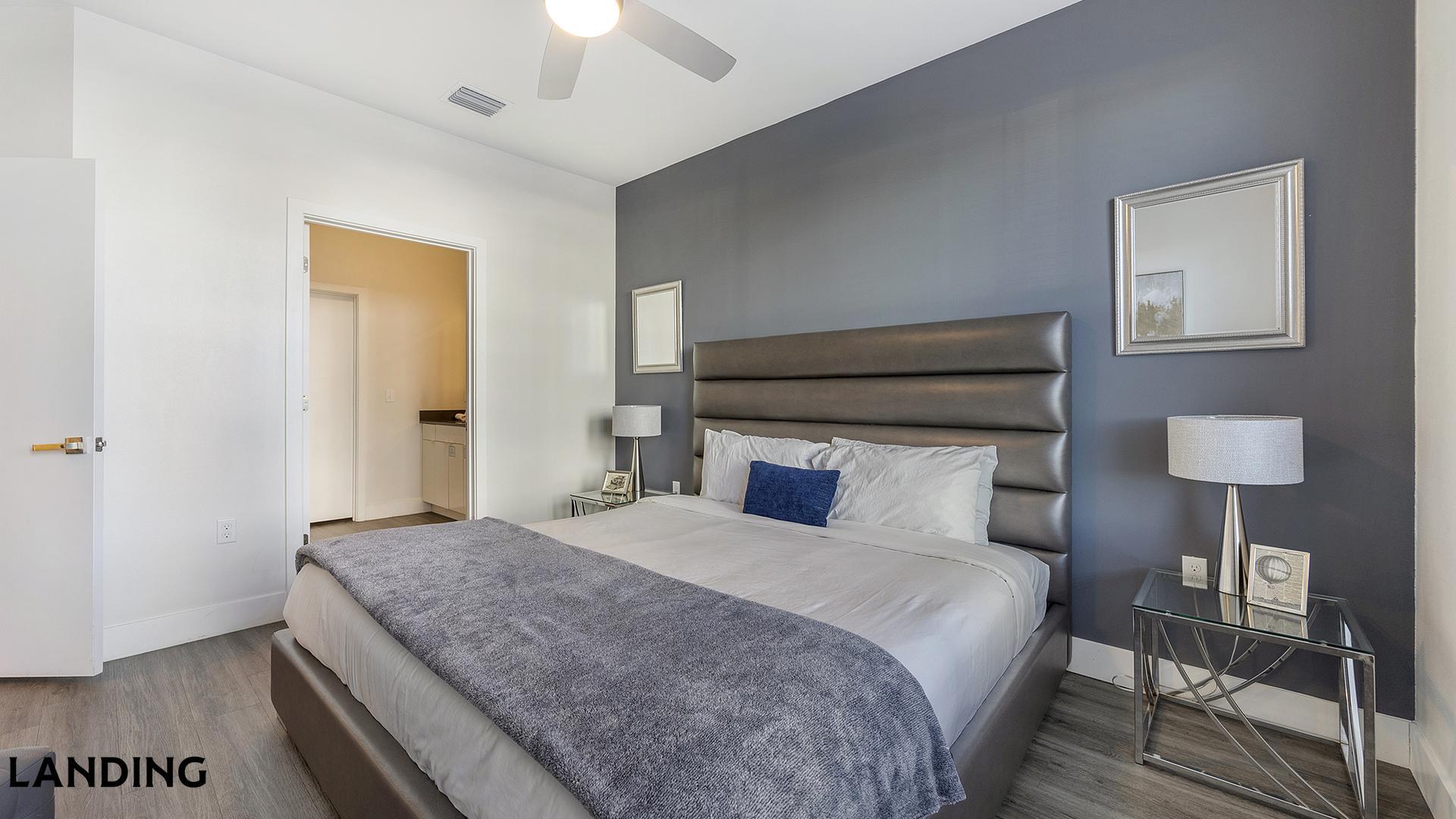 Building Photo - 4950 W Prescott St