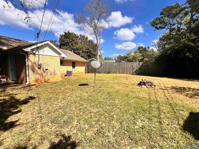Building Photo - 3529 Bermuda Rd SW