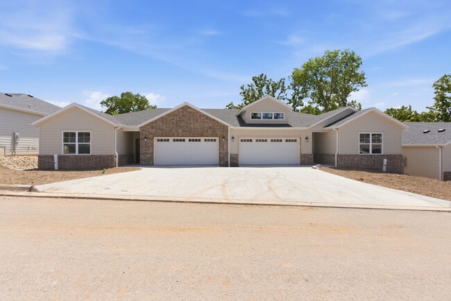 Building Photo - The Reserve on Reed Road
