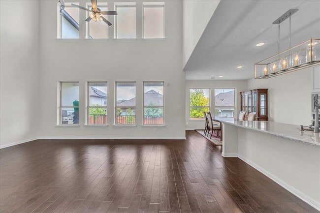 Building Photo - 2513 Cappelle Way