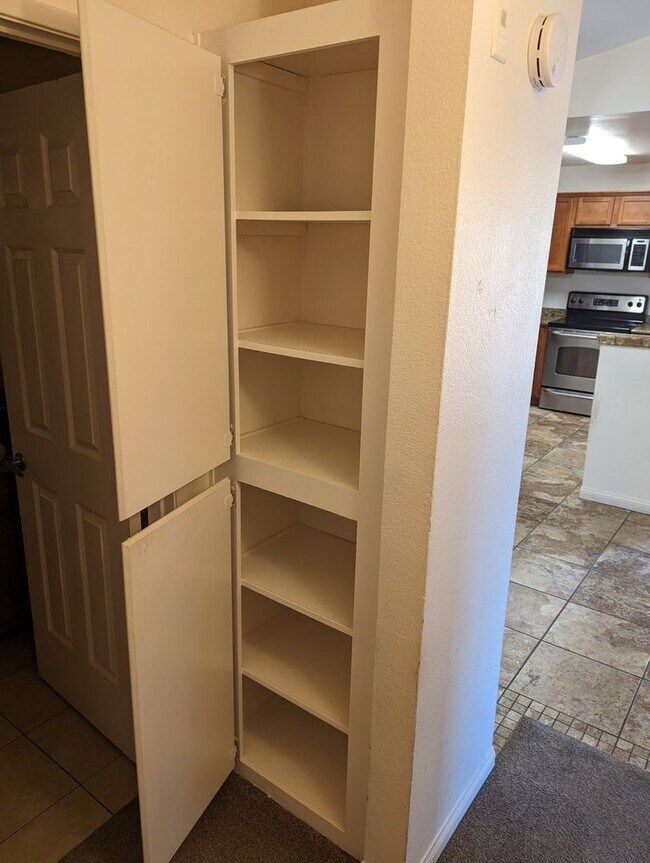 Building Photo - AMENITIES! Upstairs 1 Bed/ 1 Bath at Villl...