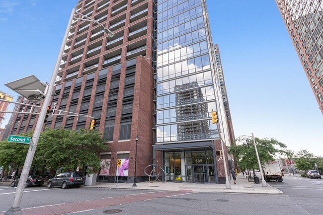 Building Photo - 389 Washington St