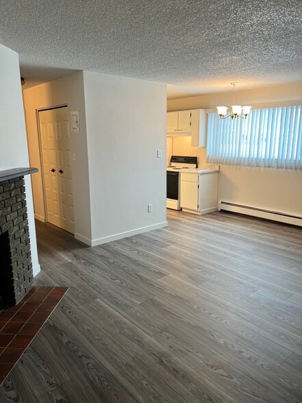 Building Photo - 3303 Myers Ct
