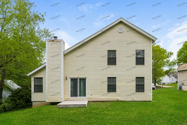 Building Photo - 5255 Elktrail Dr