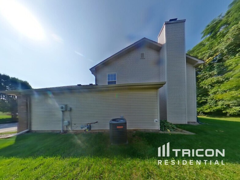 Building Photo - 1322 White Ash Rd