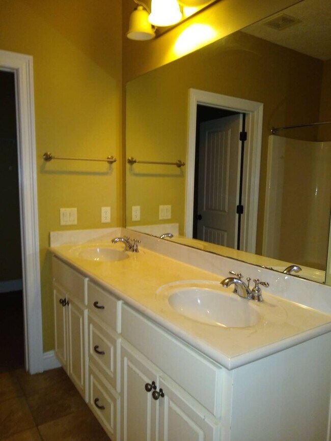 Building Photo - 2948 Palmetto Ridge Way