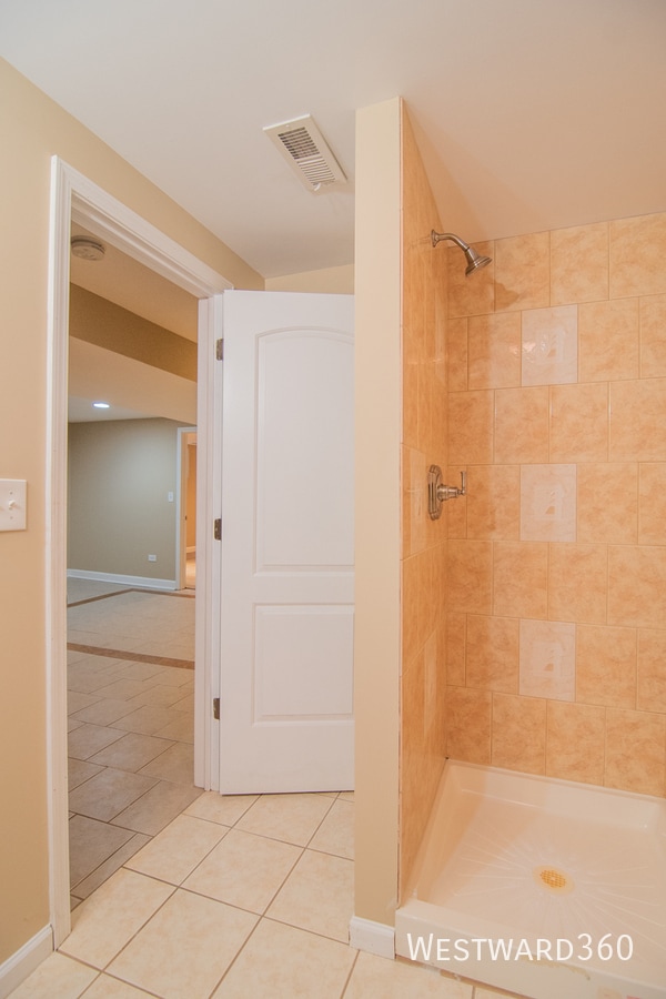 Building Photo - 12123 S Lafayette Ave