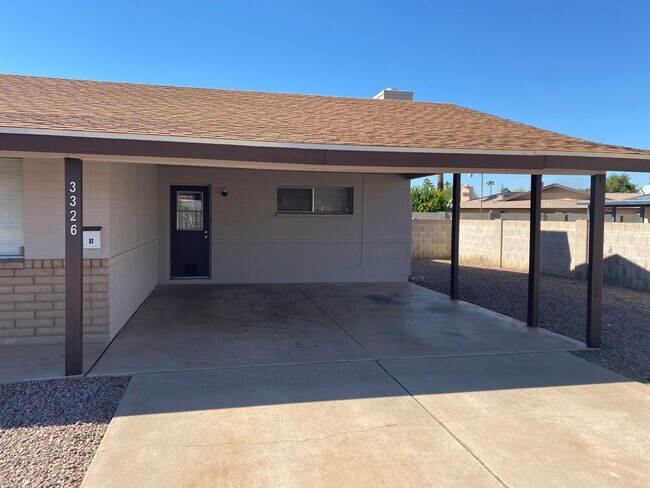 Building Photo - 3326 S Country Club Way