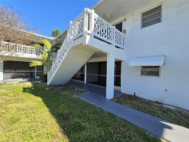 Building Photo - 1711 NW 46th Ave