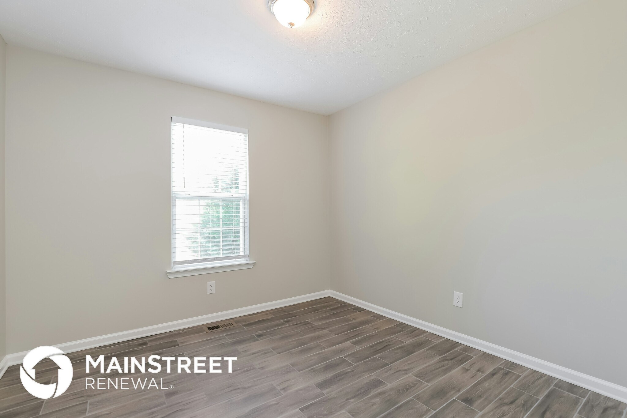 Building Photo - 6756 Spring Head Dr