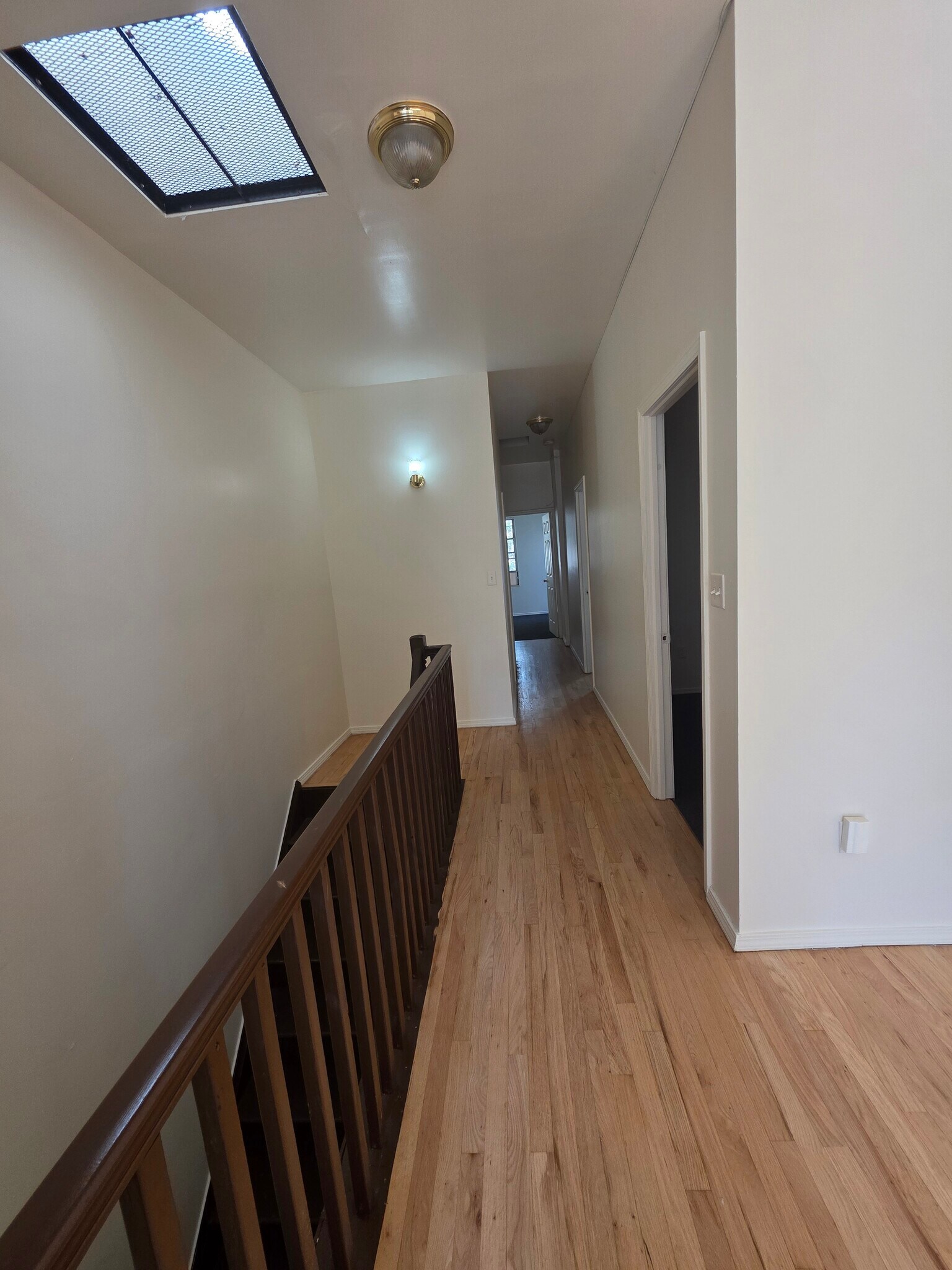 Building Photo - 317 E 169th St