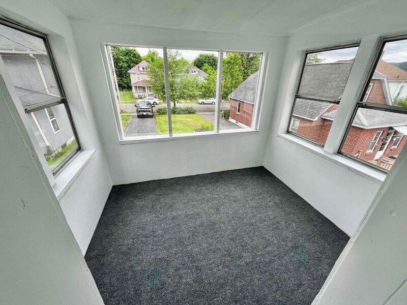 Building Photo - 117 N Arthur Ave