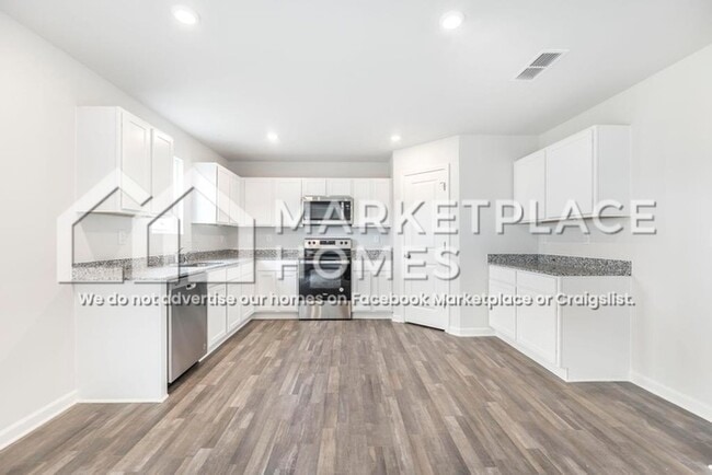 Building Photo - 198 Price Ml Trl