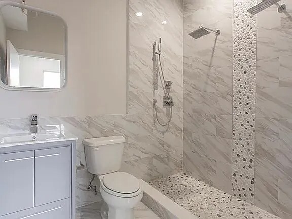 Building Photo - 426 W Norris St