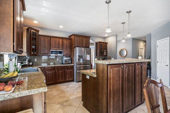 Building Photo - 3408 SW Xero Ct