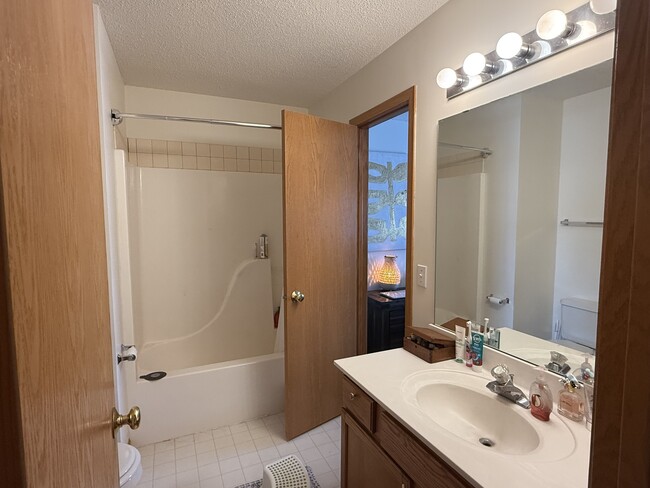 Building Photo - 15711 Fjord Ave