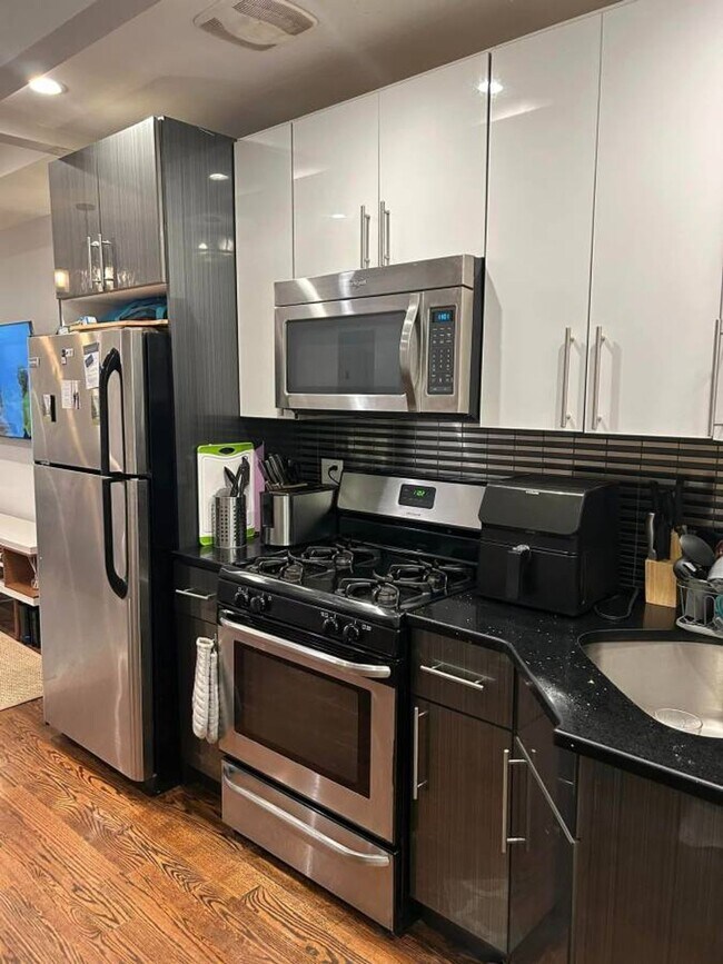 RICHARDSON STREET 26 Richardson St Brooklyn NY 11211 Apartment Finder