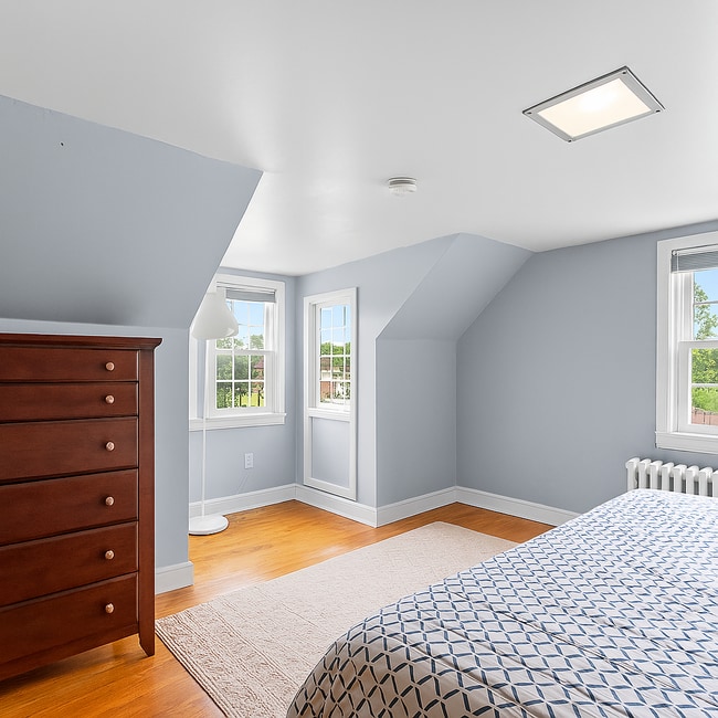 Building Photo - 3700 Kennedy Street