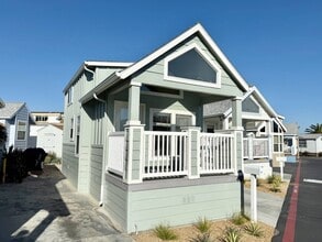 Building Photo - 80 Huntington St