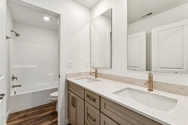 Building Photo - 8276 W Grey Alder Dr