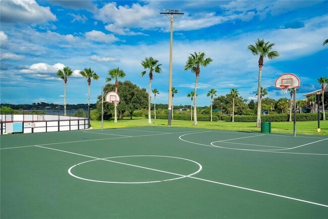 Building Photo - 15049 Spinnaker Cove Ln