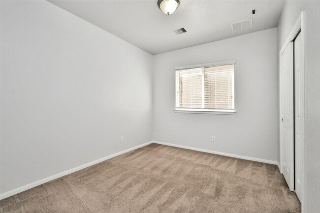 Building Photo - 21626 Rainfall Park Dr