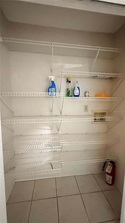 Building Photo - 7846 Royal Hart Dr