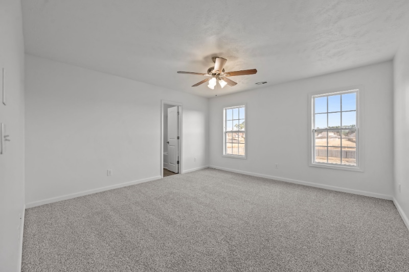 Building Photo - 209 Trophy Ridge Dr