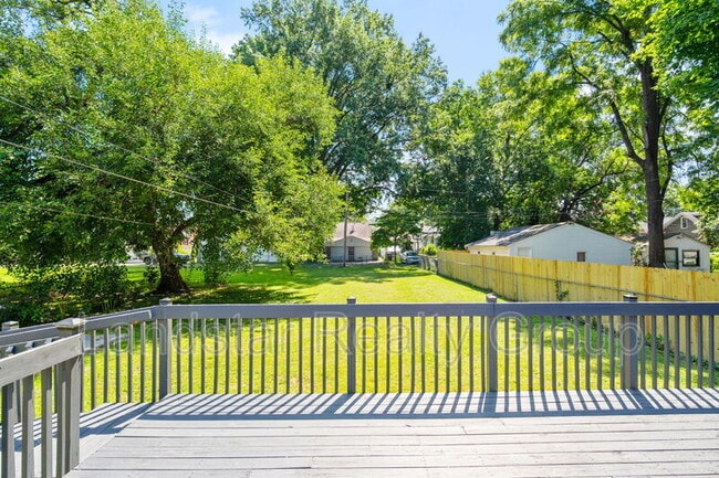 Building Photo - 4013 S 2nd St