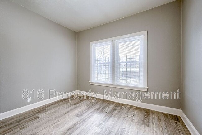 Building Photo - 5701 Anderson Ave