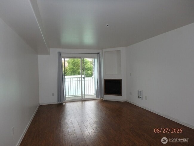 Building Photo - 18621 Blueberry Ln