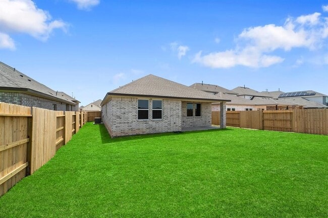 Building Photo - 27518 Beachside Arbor Dr