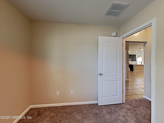 Building Photo - 1865 Woodland Glen Road