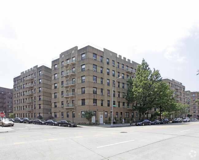 Building Photo - 1150-1170 Brighton Beach Ave