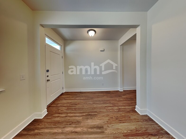 Building Photo - 3580 Butler Rd