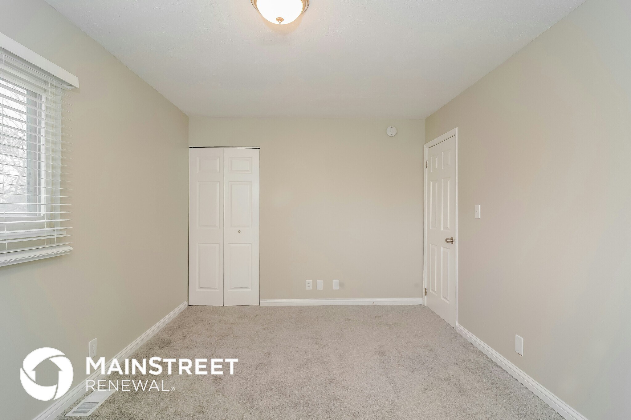 Building Photo - 1290 Tanglewood Dr