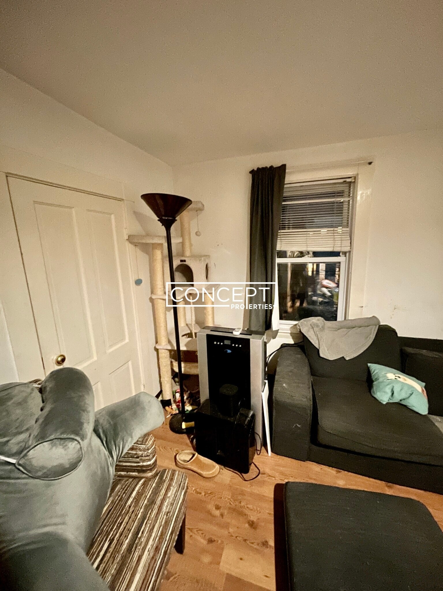 Building Photo - 7 Jay St